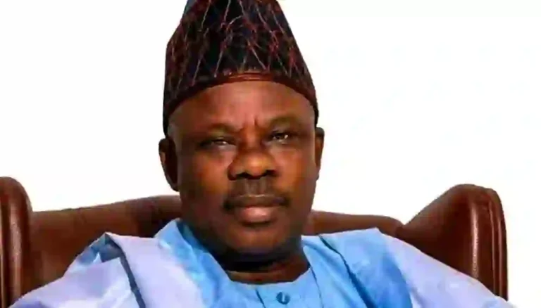 APC Speaks With One Voice, Amosun Declares Party Solidly Behind Tinubu’s Re-election Bid APC Speaks With One Voice, Amosun Declares Party Solidly Behind Tinubu's Re-election Bid