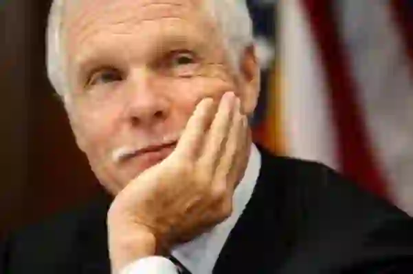 Ted Turner, CNN Founder, Dies at 87 Ted Turner, CNN Founder, Dies at 87