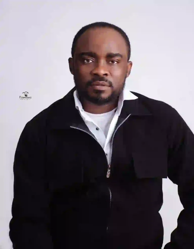 Nigerian Short Film Co-Stars Seunmanuel Faleye and Rahmah Zakareeyah Win Best Actor and Best Actress at Dublin Movie Awards Nigerian Short Film Co-Stars Seunmanuel Faleye and Rahmah Zakareeyah Win Best Actor and Best Actress at Dublin Movie Awards