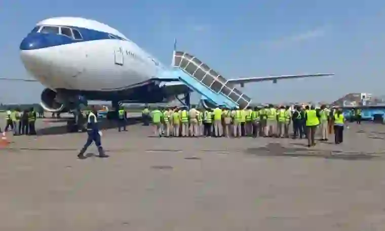 262 Nigerians Flee Xenophobic Violence, Land in Lagos on Air Peace Evacuation Flight 262 Nigerians Flee Xenophobic Violence, Land in Lagos on Air Peace Evacuation Flight