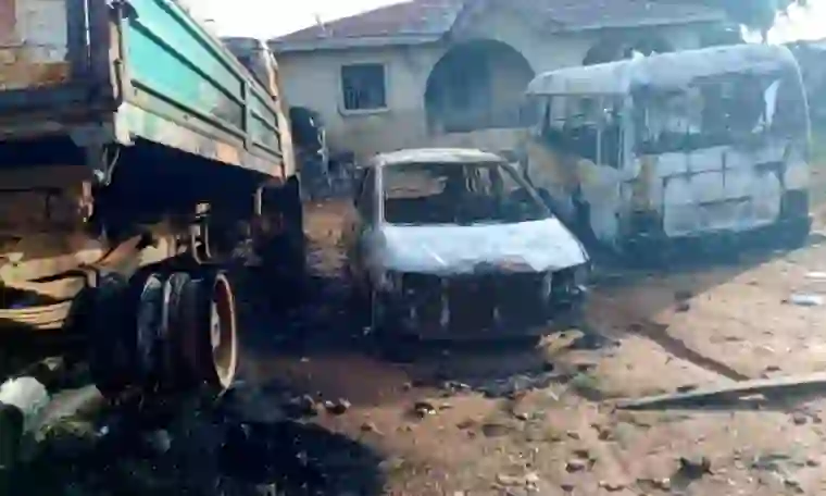 Gunmen Attack Ekiti Police Station, Two Officers Injured Gunmen Attack Ekiti Police Station, Two Officers Injured
