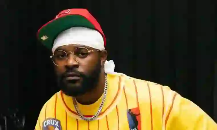 Falz Alleges Government Backed Counter-Protesters During #EndInsecurity Demonstration Falz Alleges Government Backed Counter-Protesters During #EndInsecurity Demonstration
