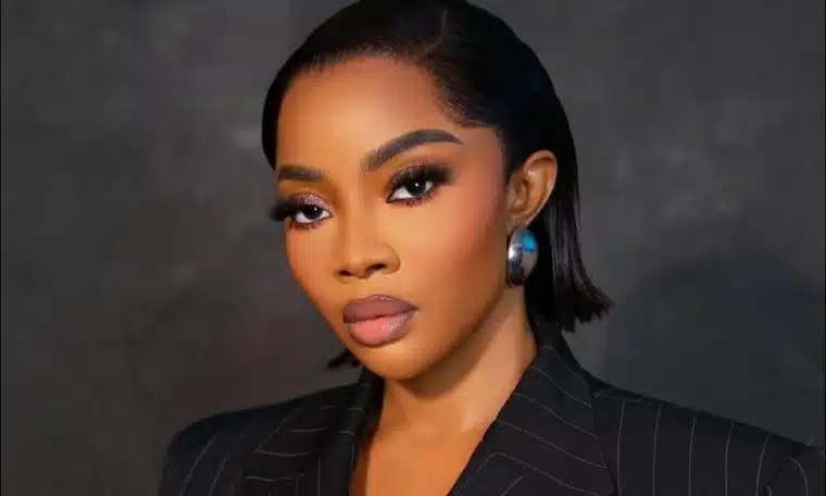 Toke Makinwa Advises Women To Marry Men Who Check On Them After Arguments Toke Makinwa Advises Women To Marry Men Who Check On Them After Arguments
