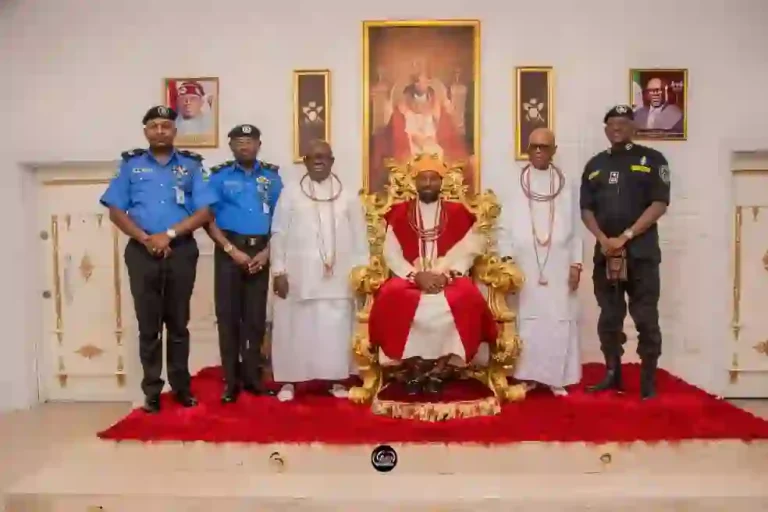 Delta CP Warns Officers Against Misconduct During Warri Tour, Strengthens Ties With Traditional Rulers Delta CP Warns Officers Against Misconduct During Warri Tour, Strengthens Ties With Traditional Rulers