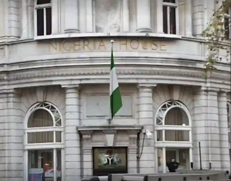 Administrative Fee for Passport Applicants in the UK Sacrosanct – Diplomatic Expert Reveals Administrative Fee for Passport Applicants in the UK Sacrosanct – Diplomatic Expert Reveals
