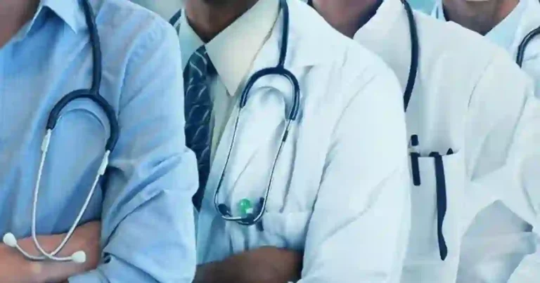 Resident doctors give FG two-week ultimatum over welfare, threaten strike