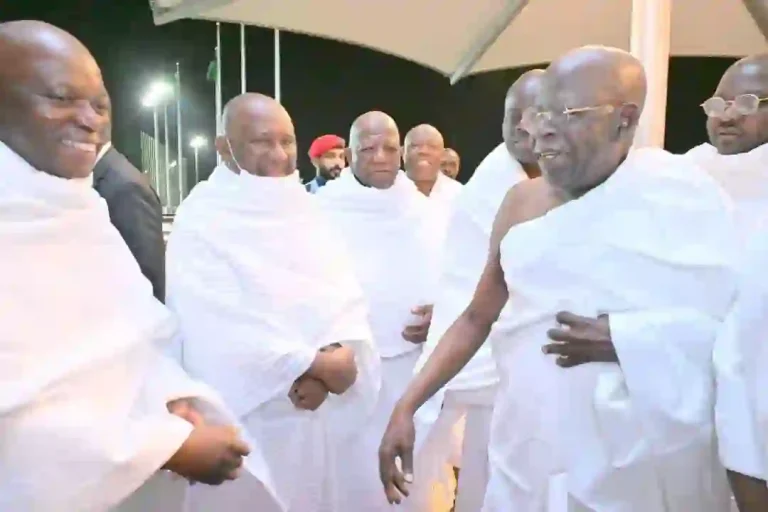 Wale Tinubu, Rabiu, others Join President Tinubu in Makkah for Umrah Wale Tinubu, Rabiu, others Join President Tinubu in Makkah for Umrah